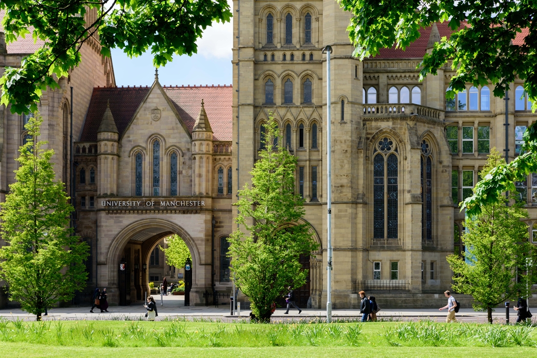 the-university-of-manchester-min_1219152588